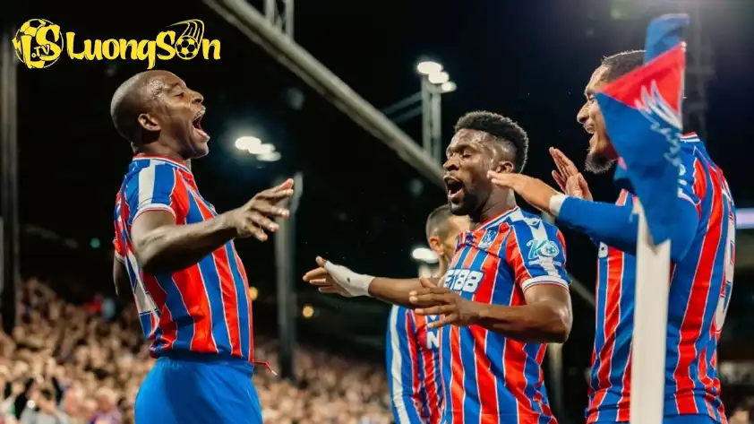 Crystal Palace đang nắm ưu thế trước trận lượt về. (Ảnh: Internet)